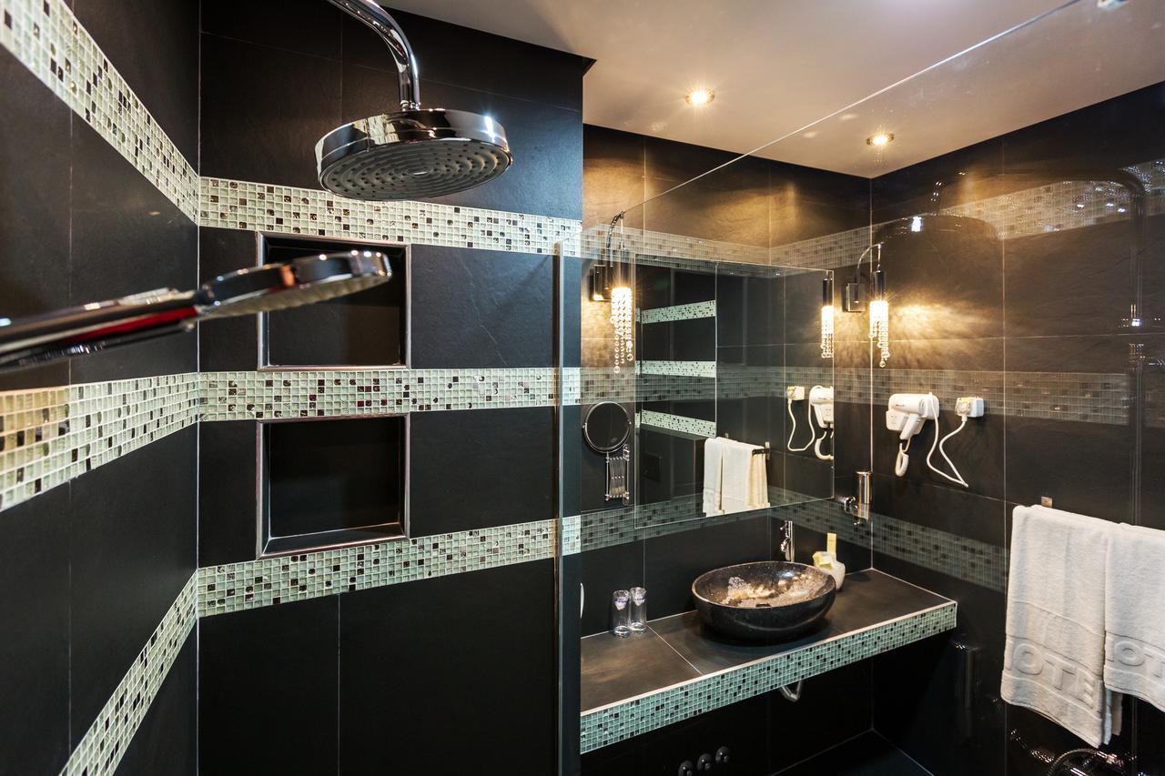 Hotel Crystal Light Ni Eksteriør billede