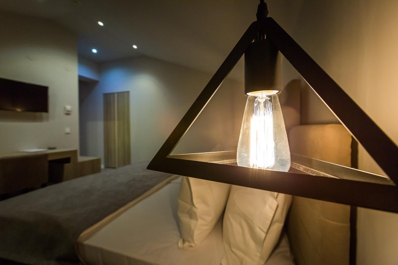 Hotel Crystal Light Ni Eksteriør billede