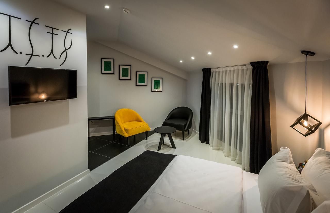 Hotel Crystal Light Ni Eksteriør billede